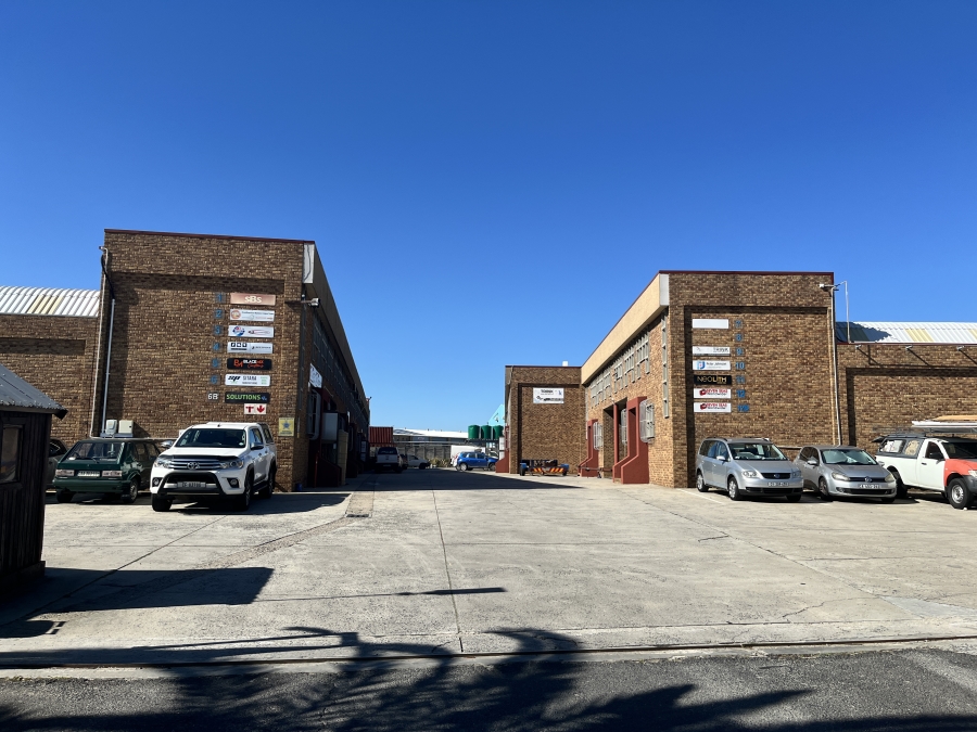 To Let commercial Property for Rent in Montague Gardens Western Cape